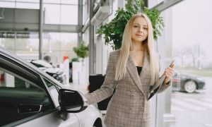 Автомобили Лада: как сэкономить на покупке?